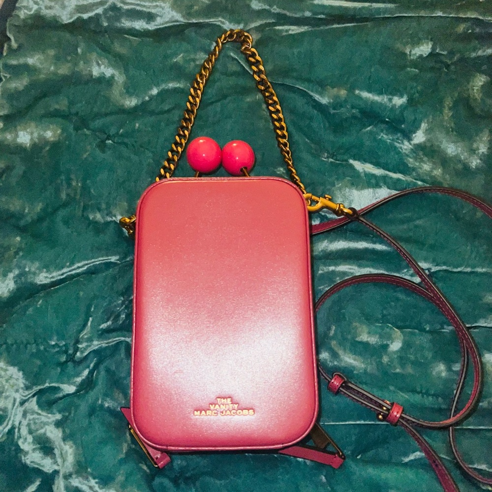 Marc Jacobs Vanity Bag! (Berry Pink)